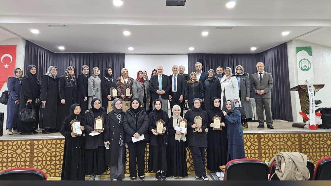 Genç Nida Ortaokullar ve Liseler arası Hafızlık  Düzce İl Yarışmaları Okulumuzda Yapıldı